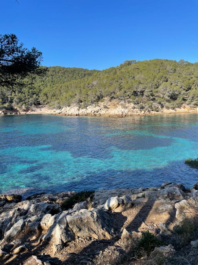 Rez-De-Villa Proche De La Mer - Villa Temana Saint-Cyr-sur-Mer Buitenkant foto